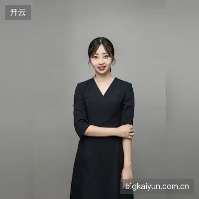 贺林林